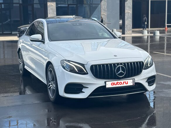 2018 Mercedes-Benz E-Класс 200 V (W213, S213, C238), белый, 3500000 рублей - вид 2