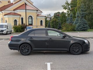 2007 Toyota Avensis II Рестайлинг, чёрный, 560000 рублей, вид 4