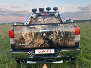 2012 Toyota Tundra CrewMax II, чёрный, 5000000 рублей, вид 4