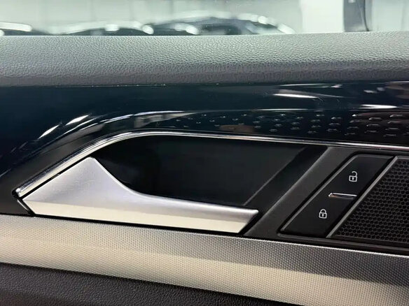 2023 Volkswagen Passat B8 Рестайлинг, чёрный, 1740888 рублей - вид 6