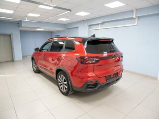 2022 Chery Tiggo 8 I Рестайлинг, красный, 1829000 рублей, вид 5