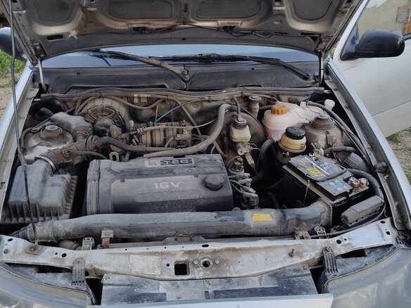2010 Daewoo Nexia I Рестайлинг, серебристый, 200000 рублей - вид 5