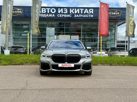 2019 BMW 7 серии 750d xDrive VI (G11/G12) Рестайлинг, серый, 6300000 рублей, вид 3