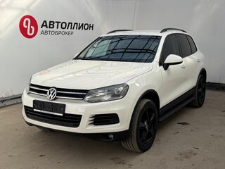 2011 Volkswagen Touareg II, белый, 1499000 рублей, вид 1