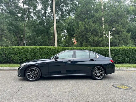 2023 BMW 3 серии Long 320Li VII (G2x) Рестайлинг, чёрный, 2870000 рублей, вид 3