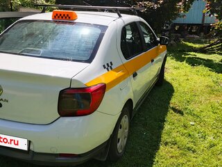 2017 Renault Logan II, белый, 480000 рублей, вид 4