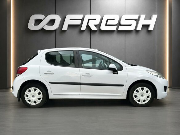 2009 Peugeot 207 I Рестайлинг, белый, 449000 рублей - вид 4