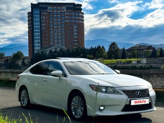 2013 Lexus ES 250 VI, белый, 1760000 рублей, вид 3