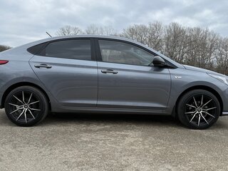 2020 Hyundai Solaris II Рестайлинг, серый, 1600000 рублей, вид 3