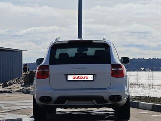 2009 Porsche Cayenne Diesel I Рестайлинг (957), белый, 2050000 рублей, вид 5