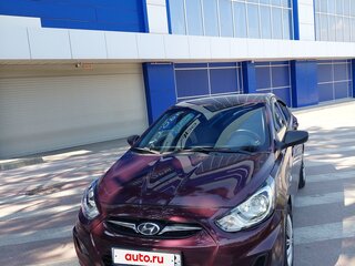 2014 Hyundai Solaris I, фиолетовый, 860000 рублей, вид 3