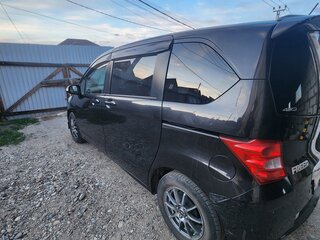 2010 Honda Freed Spike I Рестайлинг, чёрный, 750000 рублей, вид 4