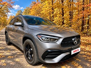 2020 Mercedes-Benz GLA 250 II (H247), серый, 2950000 рублей, вид 2