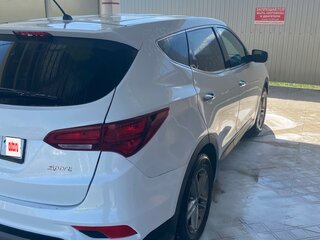 2018 Hyundai Santa Fe III Рестайлинг, белый, 3000000 рублей, вид 4