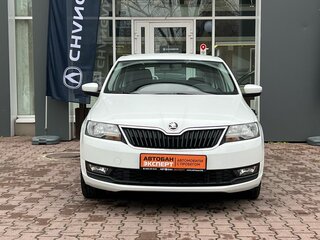 2019 Skoda Rapid I Рестайлинг, белый, 1349000 рублей, вид 3
