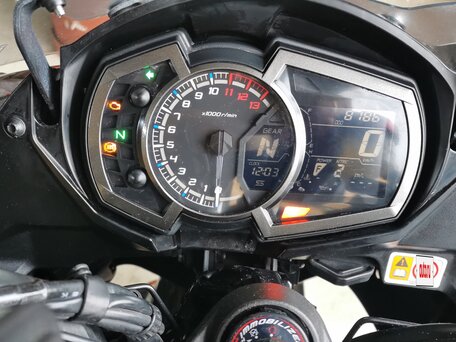 2018 Kawasaki Z 1000SX, чёрный, 950000 рублей, вид 3