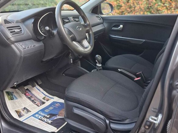 2012 Kia Rio III, серый, 650000 рублей - вид 6