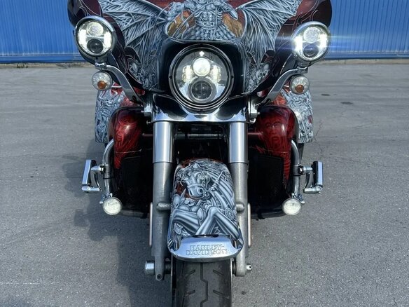 2013 Harley-Davidson Tri Glide, красный, 1800000 рублей