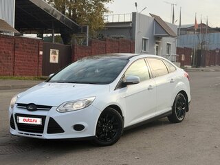 2013 Ford Focus III, белый, 800000 рублей, вид 3