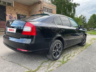 2011 Skoda Octavia II (A5) Рестайлинг, чёрный, 930000 рублей, вид 5