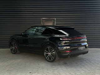 2024 Porsche Cayenne S Coupé III Рестайлинг, чёрный, 15900000 рублей, вид 3