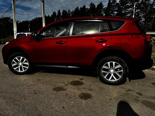 2013 Toyota RAV4 IV (XA40), красный, 1650000 рублей, вид 4