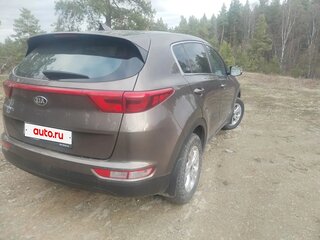 2017 Kia Sportage IV, коричневый, 1600000 рублей, вид 5
