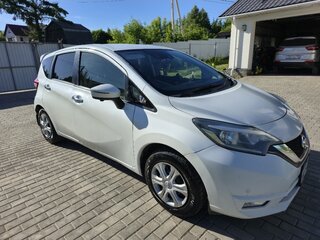 2017 Nissan Note II Рестайлинг, белый, 810000 рублей, вид 5
