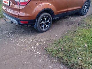 2018 Ford Kuga II Рестайлинг, коричневый, 1600000 рублей, вид 3