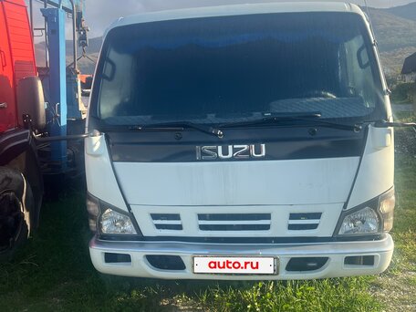 2006 Isuzu Elf (N-series), белый, 1750000 рублей, вид 2