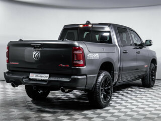 2023 Ram 1500 Crew Cab eTorque V, серый, 7227000 рублей, вид 5