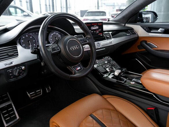 2016 Audi S8 III (D4) Рестайлинг, синий, 8490000 рублей - вид 17