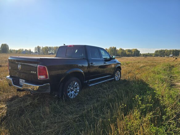 2018 Ram 1500 Crew Cab IV (DS/DJ), чёрный, 4950000 рублей - вид 11