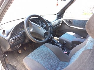 2004 Chevrolet Niva I, серебристый, 350000 рублей, вид 2