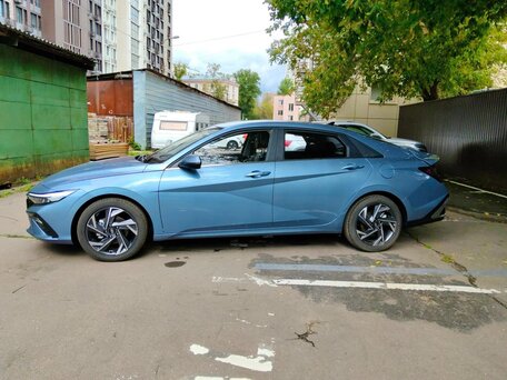 2026 Hyundai Elantra VII (CN7) Рестайлинг, голубой, 1850000 рублей, вид 5