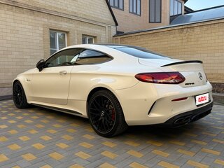 2016 Mercedes-Benz C-Класс AMG 63 AMG IV (W205), белый, 4600000 рублей, вид 3