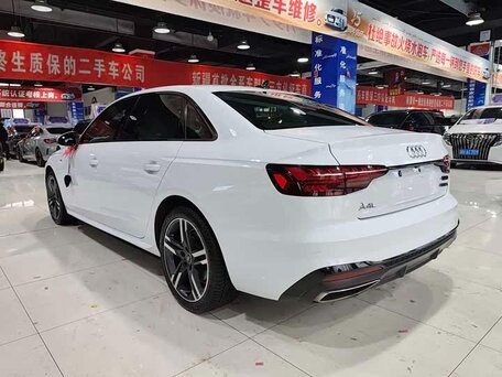2022 Audi A4 35 TFSI V (B9) Рестайлинг, белый, 2257000 рублей, вид 5
