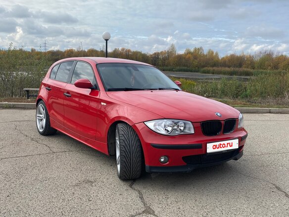 2006 BMW 1 серии 116i I (E81/E82/E87/E88), красный, 600000 рублей - вид 10
