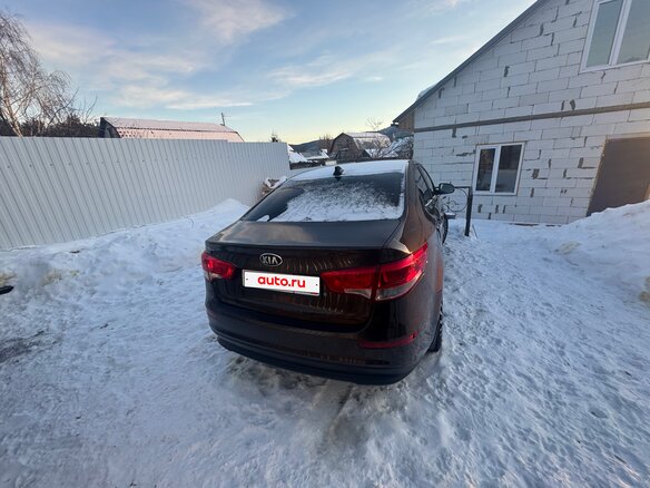 2015 Kia Rio III Рестайлинг, коричневый, 520000 рублей - вид 5