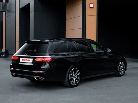 2020 Mercedes-Benz E-Класс 200 d V (W213, S213, C238) Рестайлинг, чёрный, 2600000 рублей, вид 1