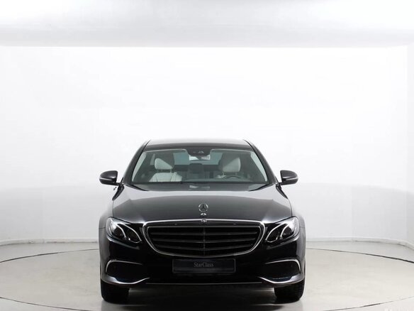 2016 Mercedes-Benz E-Класс 200 V (W213, S213, C238), чёрный, 2250000 рублей - вид 2