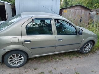 2010 Renault Logan I Рестайлинг, бежевый, 450000 рублей, вид 3