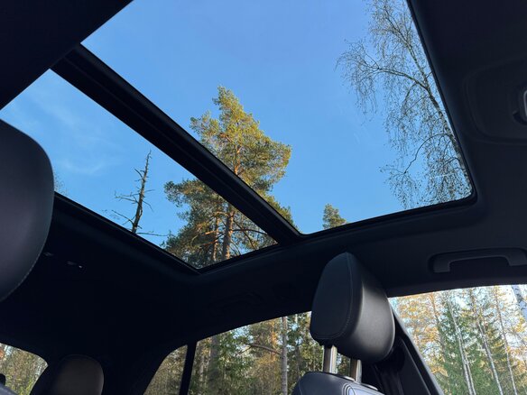 2018 Audi Q8 55 TFSI I (4M), белый, 4950000 рублей - вид 15