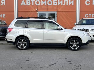 2012 Subaru Forester III Рестайлинг, белый, 1099000 рублей, вид 4