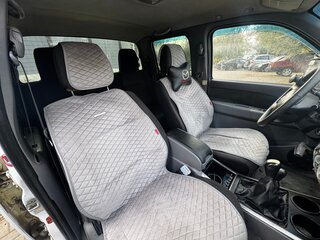 2010 Mazda BT-50 MZR-CD I Рестайлинг, белый, 650000 рублей, вид 4