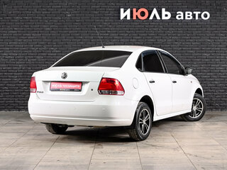 2012 Volkswagen Polo V, белый, 700000 рублей, вид 4