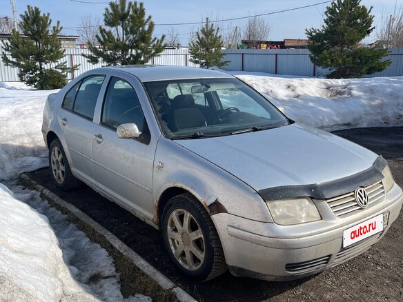 2004 Volkswagen Bora I, серый, 330000 рублей - вид 2
