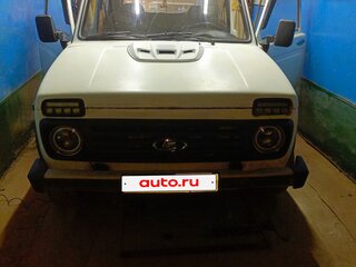 2001 Lada (ВАЗ) 2121 (4x4) I Рестайлинг, белый, 235000 рублей, вид 3