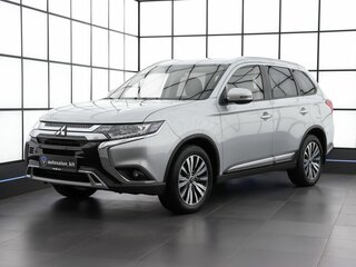 2021 Mitsubishi Outlander III Рестайлинг 3, серебристый, 2900000 рублей, вид 1