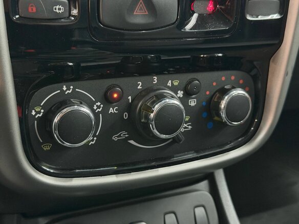 2015 Renault Duster I, белый, 1099900 рублей - вид 9